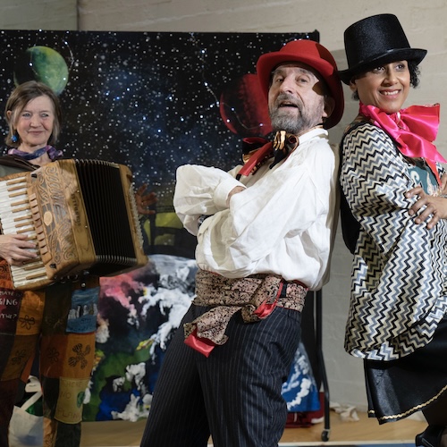 Photo: Hugo Glendinning.